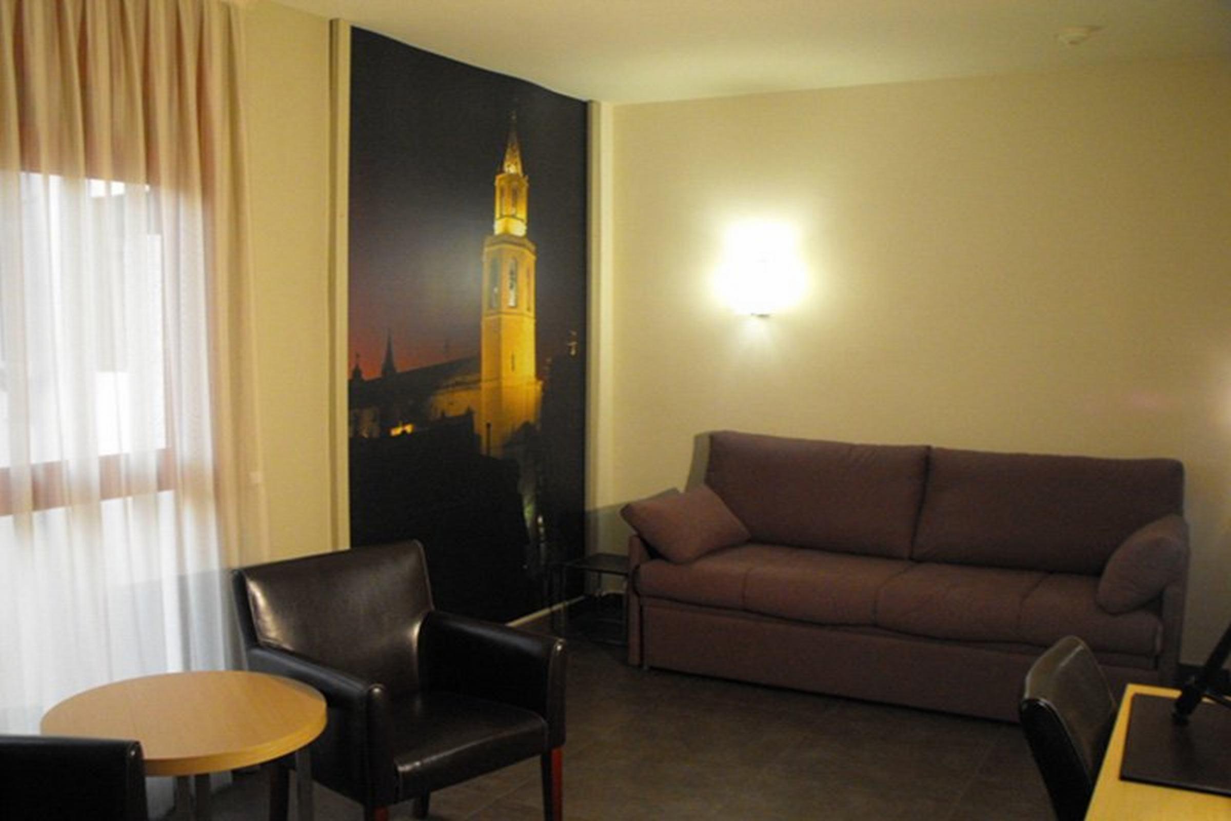 Hotel Pere III El Gran Vilafranca del Penedes Bagian luar foto