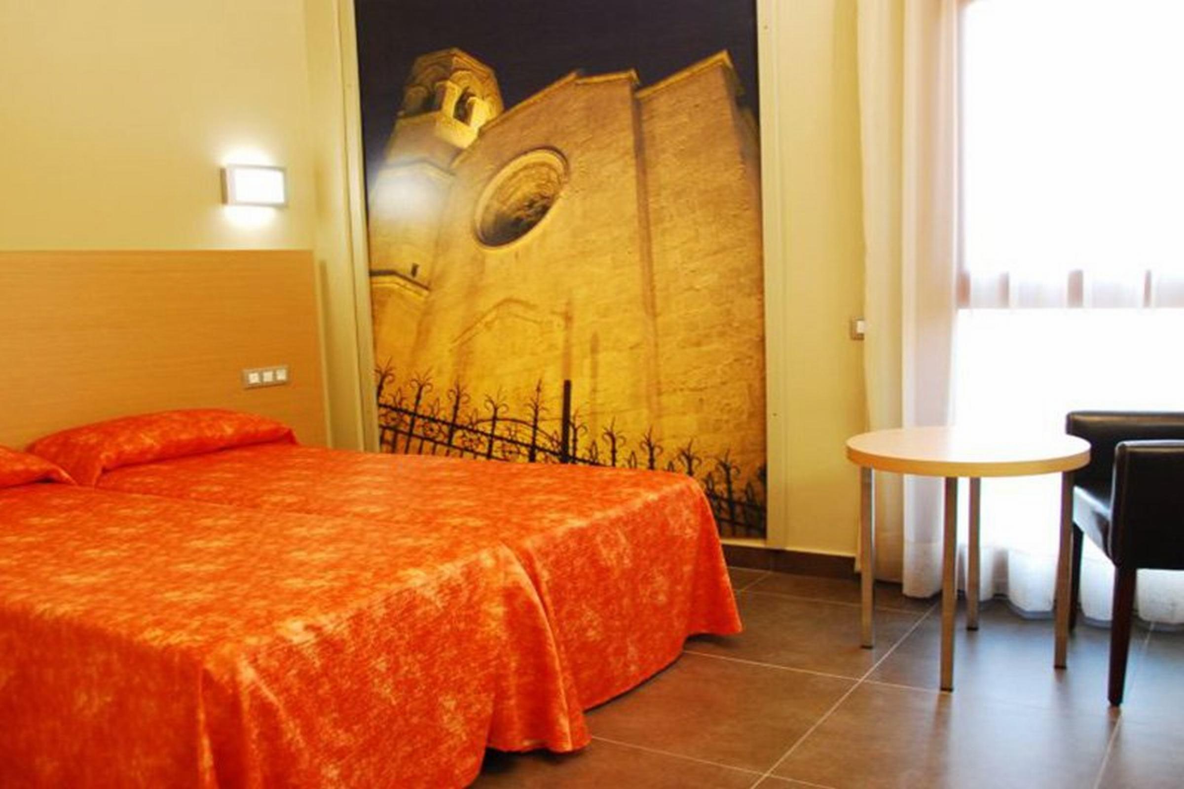 Hotel Pere III El Gran Vilafranca del Penedes Bagian luar foto