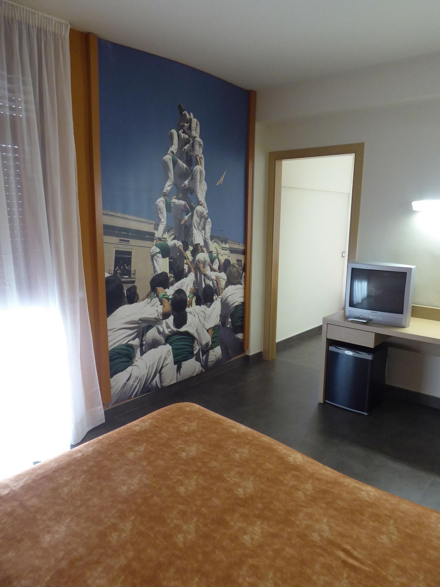 Hotel Pere III El Gran Vilafranca del Penedes Bagian luar foto