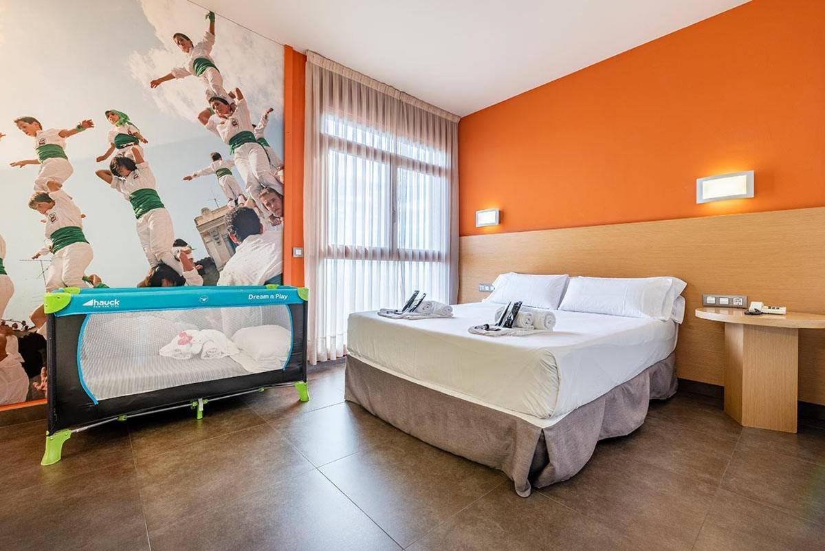Hotel Pere III El Gran Vilafranca del Penedes Bagian luar foto