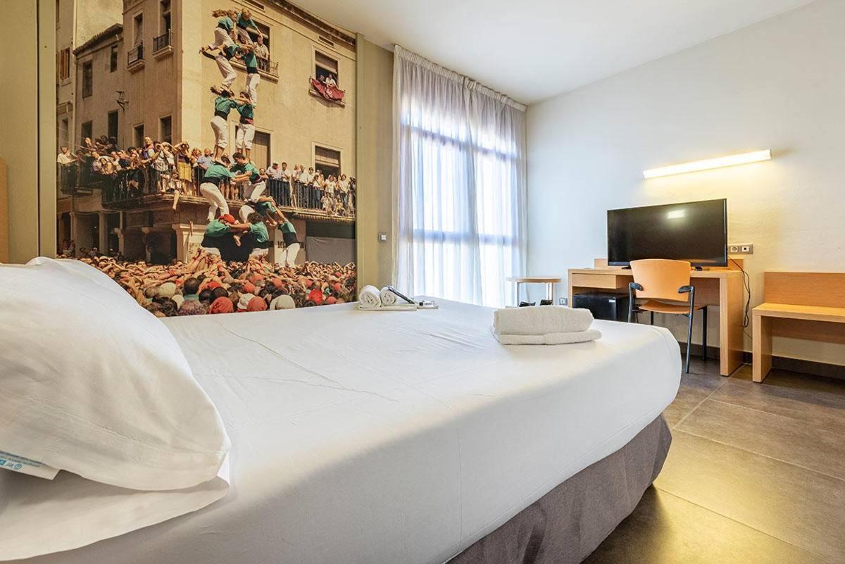 Hotel Pere III El Gran Vilafranca del Penedes Bagian luar foto